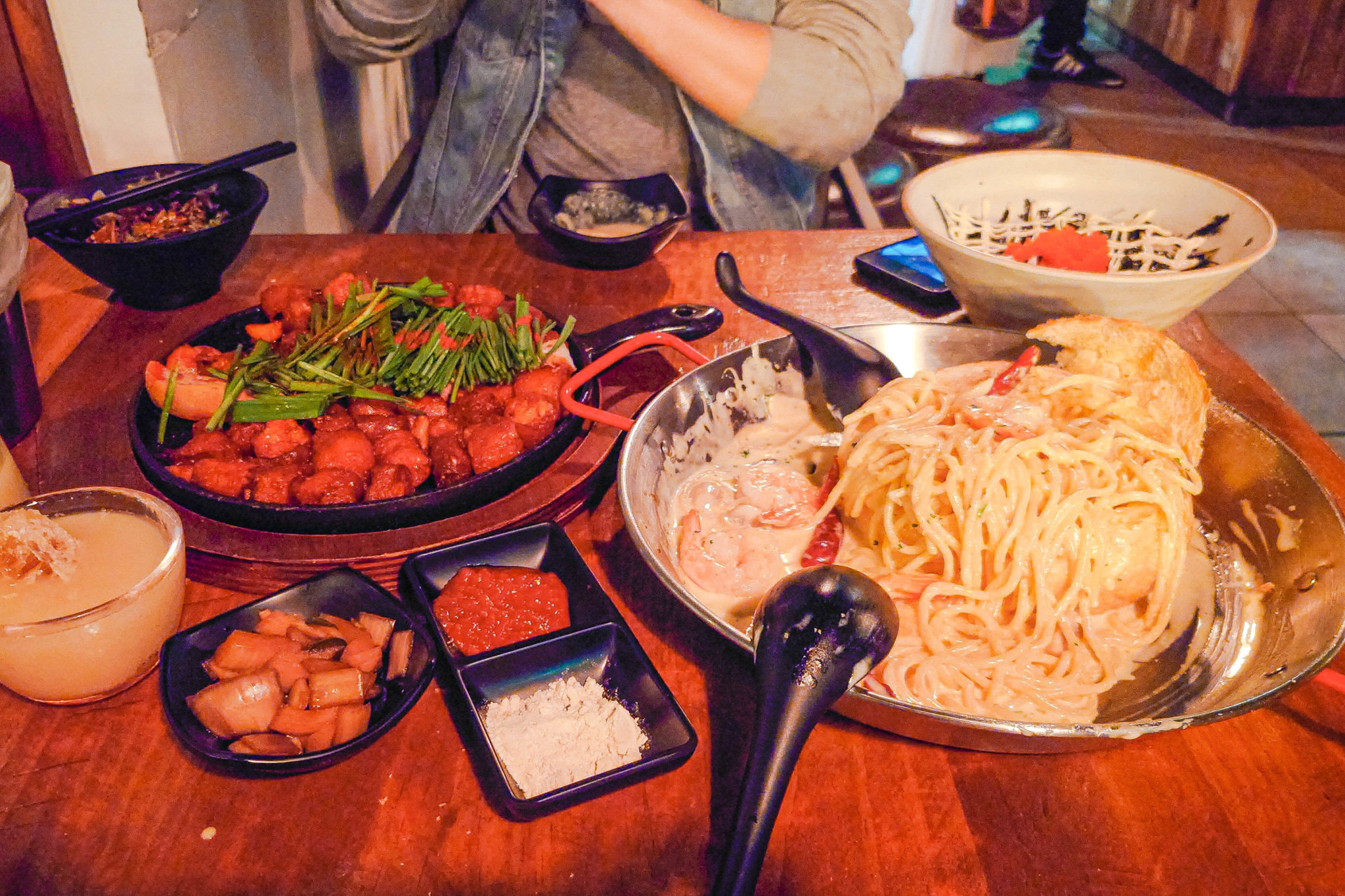 Late Night Table MX Chronicles